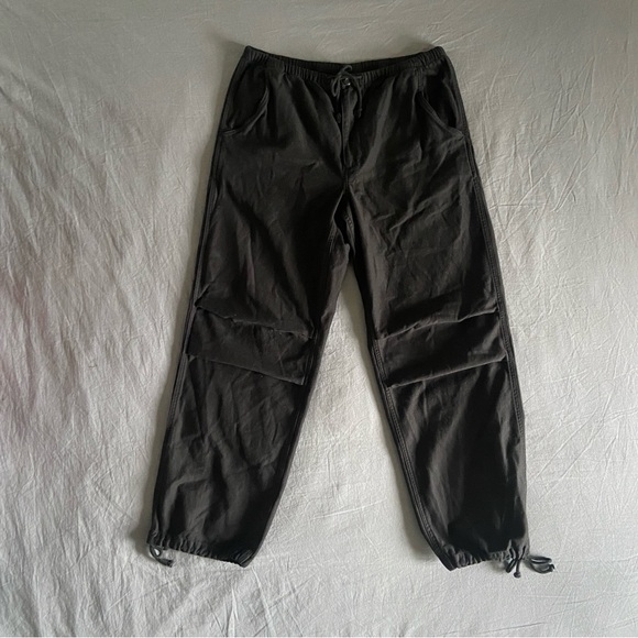 Aritzia TNA New Cache Cargo Pant size Large ✨ - Picture 2 of 15